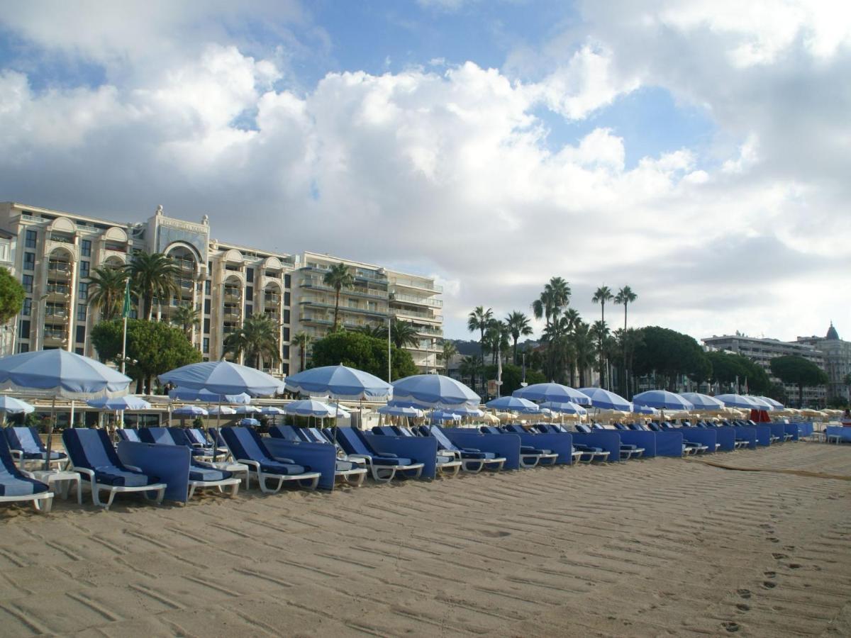 Villa In Antheor With Private Swimming Pool Saint-Raphaël エクステリア 写真