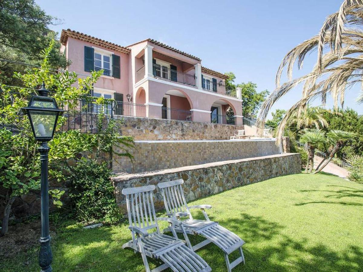 Villa In Antheor With Private Swimming Pool Saint-Raphaël エクステリア 写真